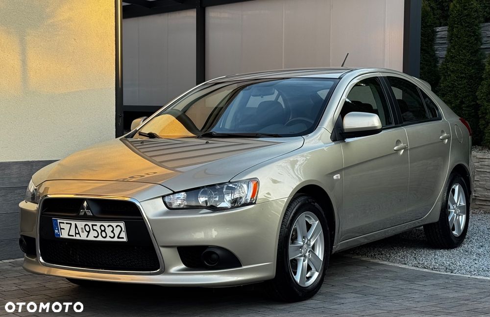 Mitsubishi Lancer - 4