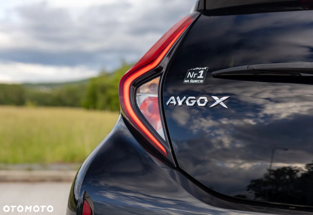 Toyota Aygo 1.0 VVT-i Color Edition - 11
