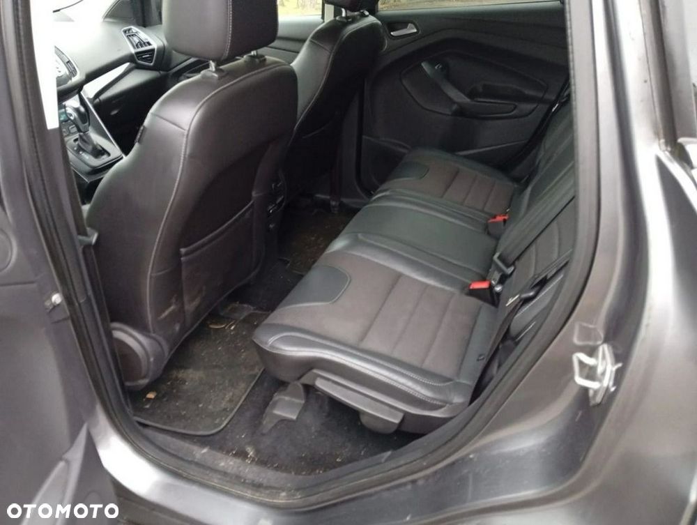 Ford Kuga - 21