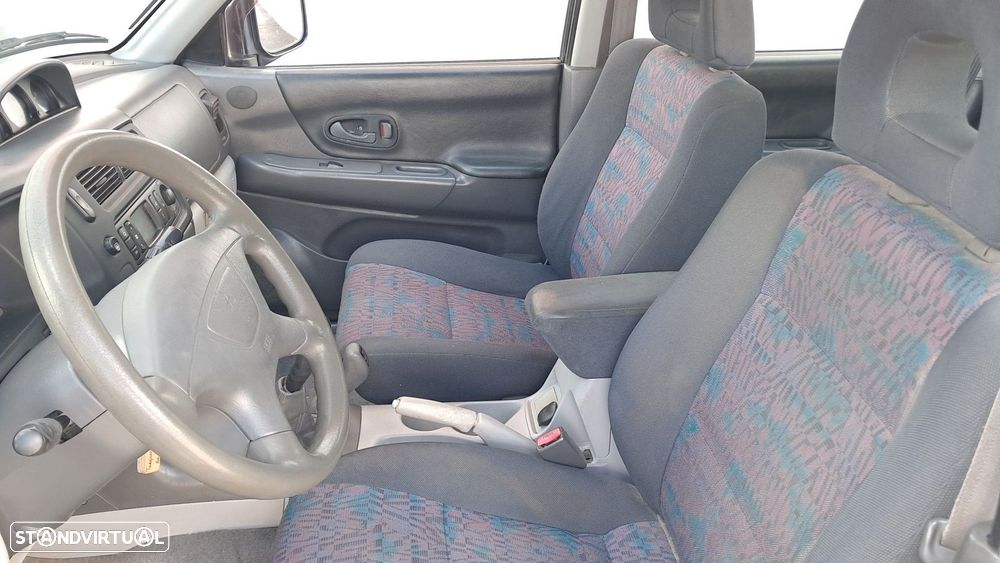 Mitsubishi Pajero Sport 2.5 TD GLS - 19