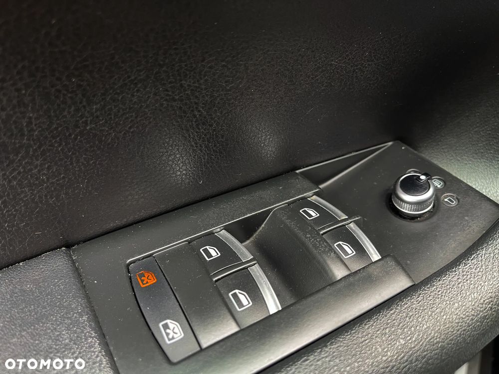 Audi A3 Sportback 2.0 TDI DPF Ambiente - 20