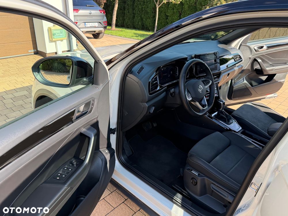 Volkswagen T-Roc 1.5 TSI Style DSG - 23