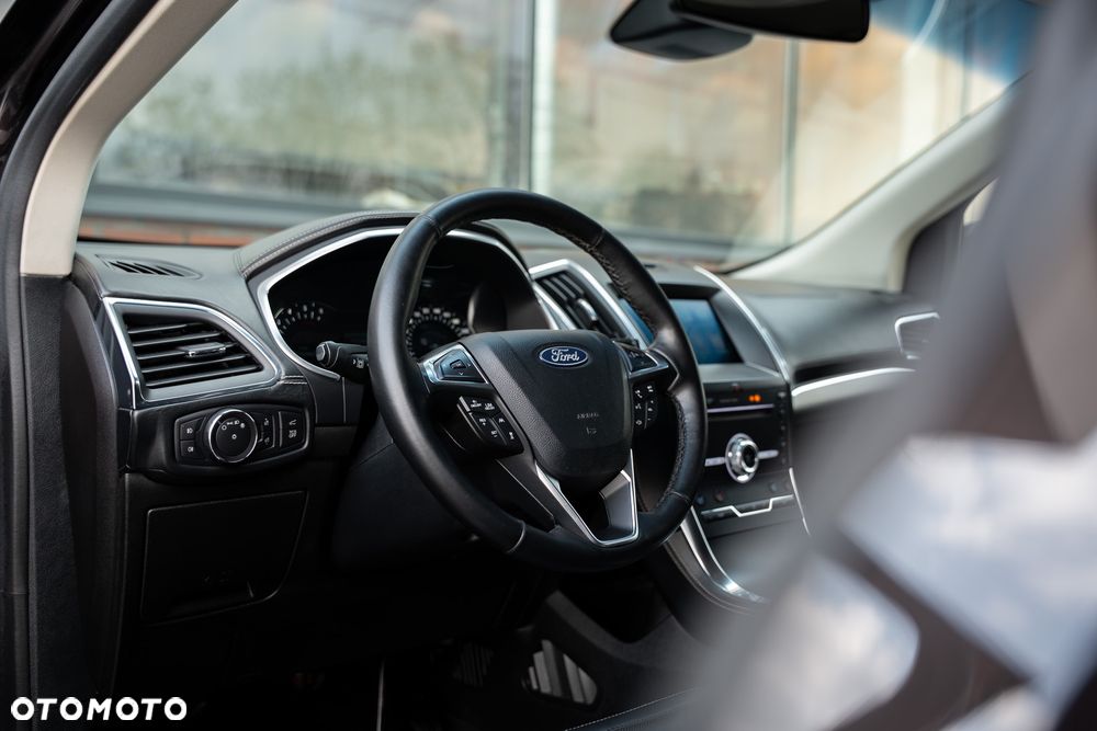 Ford Edge 2.0 EcoBlue Bi-Turbo 4x4 Vignale - 23