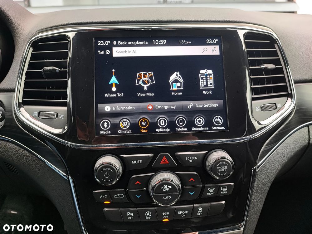 Jeep Grand Cherokee - 20