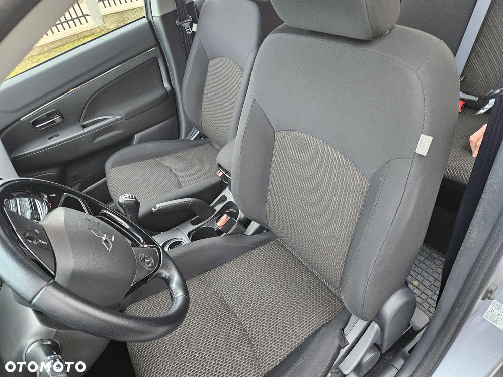 Mitsubishi ASX 1.6 Intense - 9