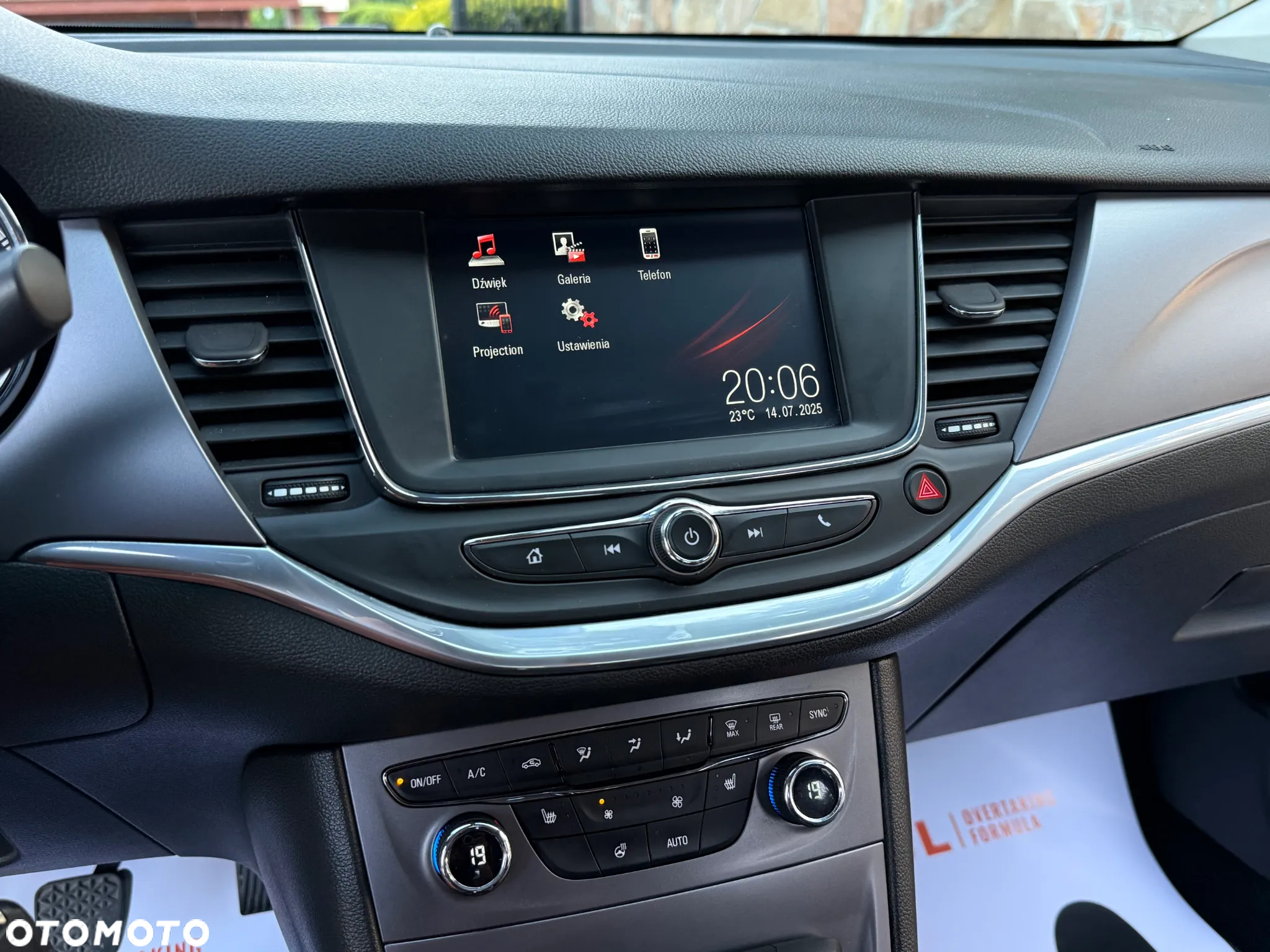 Opel Astra V 1.4 T Dynamic - 29