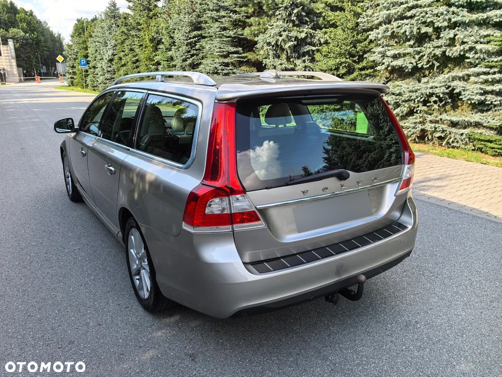 Volvo V70 D2 Dynamic Momentum - 9