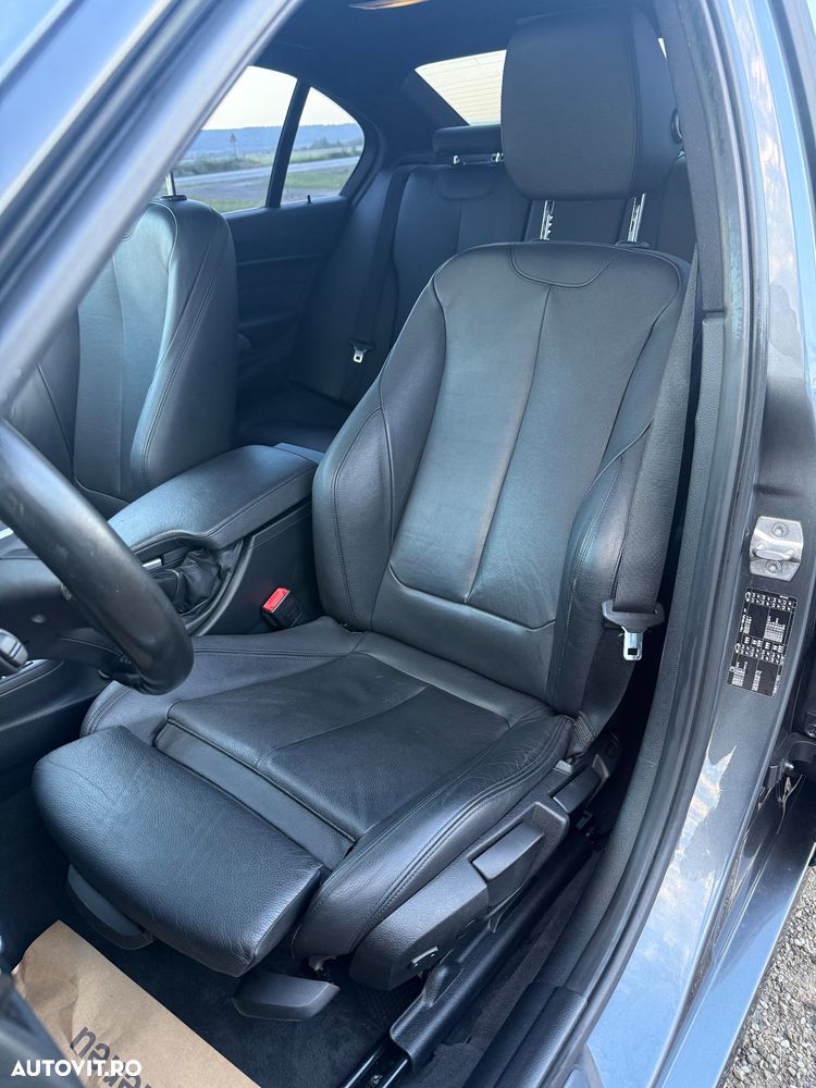 BMW Seria 3 320d Aut. - 21