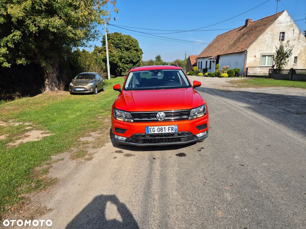 Volkswagen Tiguan - 16