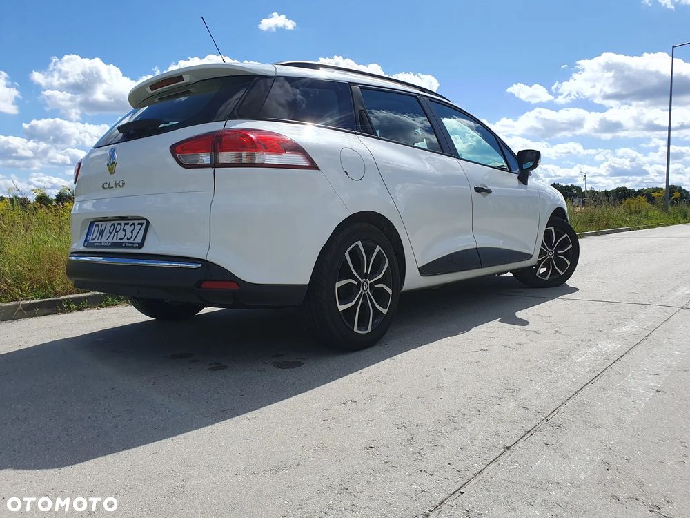 Renault Clio 1.5 dCi Energy Business EU6 - 10