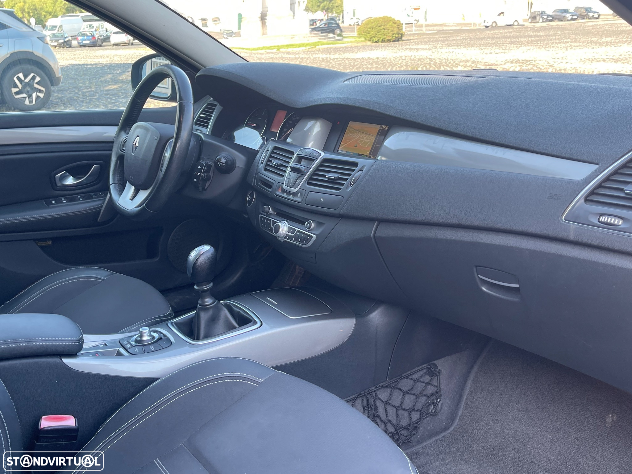 Renault Laguna Break 1.5 dCi Dynamique S - 14
