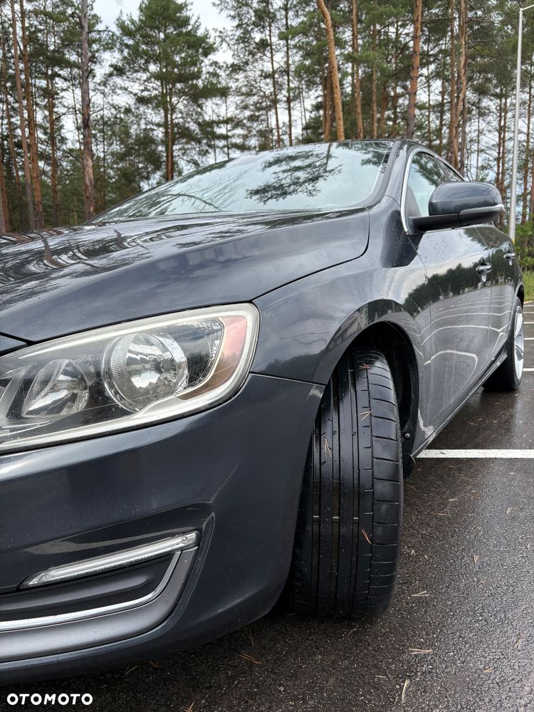 Volvo S60 T5 Drive-E Momentum - 2