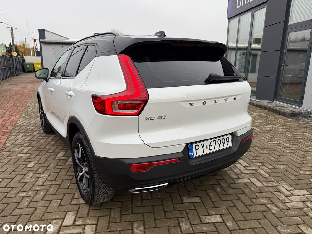 Volvo XC 40 D3 R-Design - 4