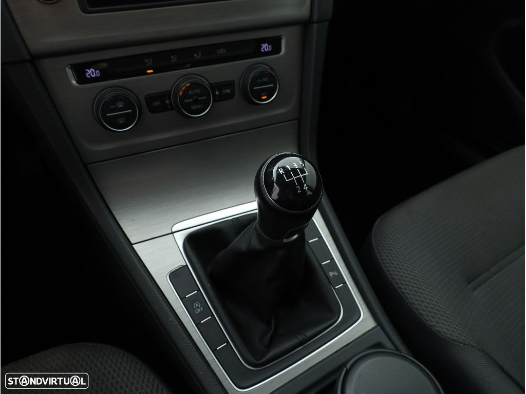 VW Golf Variant 1.6 TDi GPS Edition - 31
