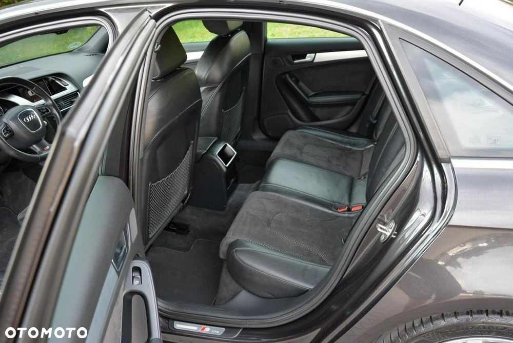 Audi A4 Limousine 1.8 TFSI S line Sportpaket (plus) - 16