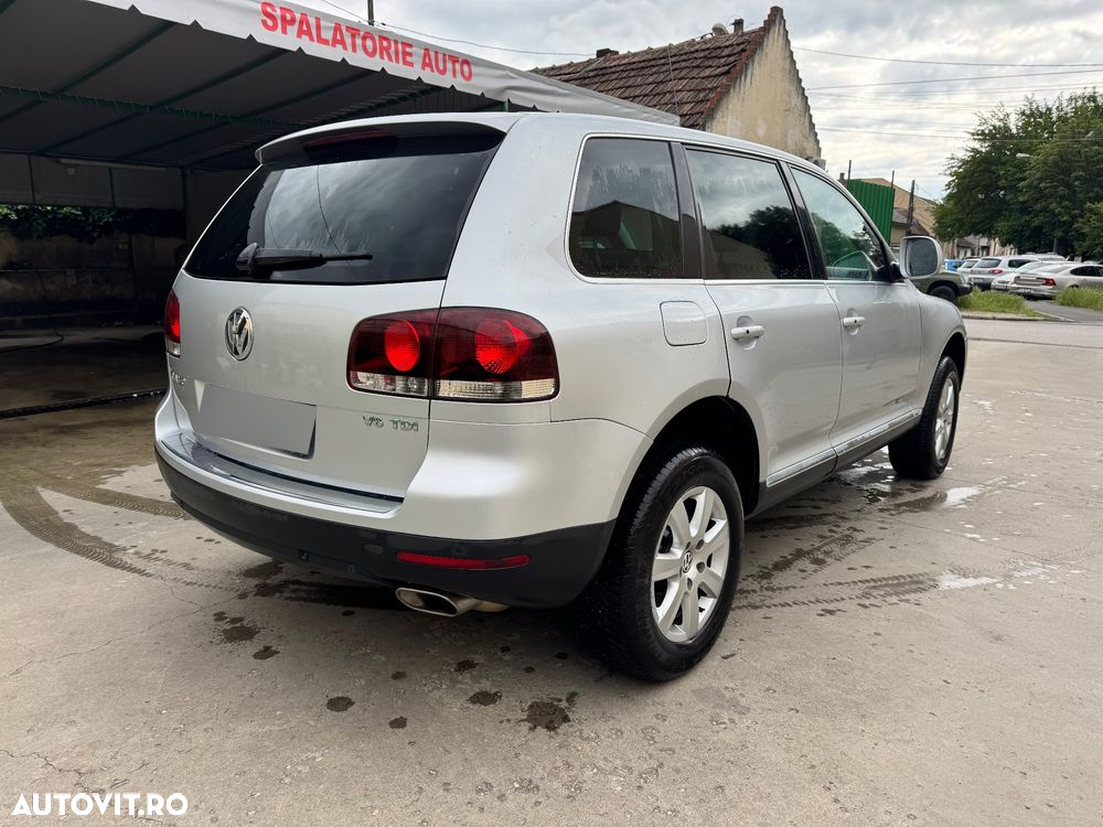 Volkswagen Touareg - 4