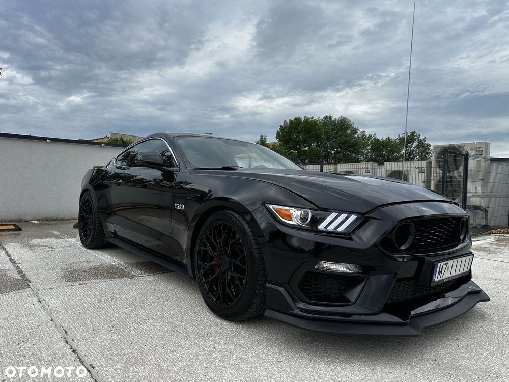 Ford Mustang - 29