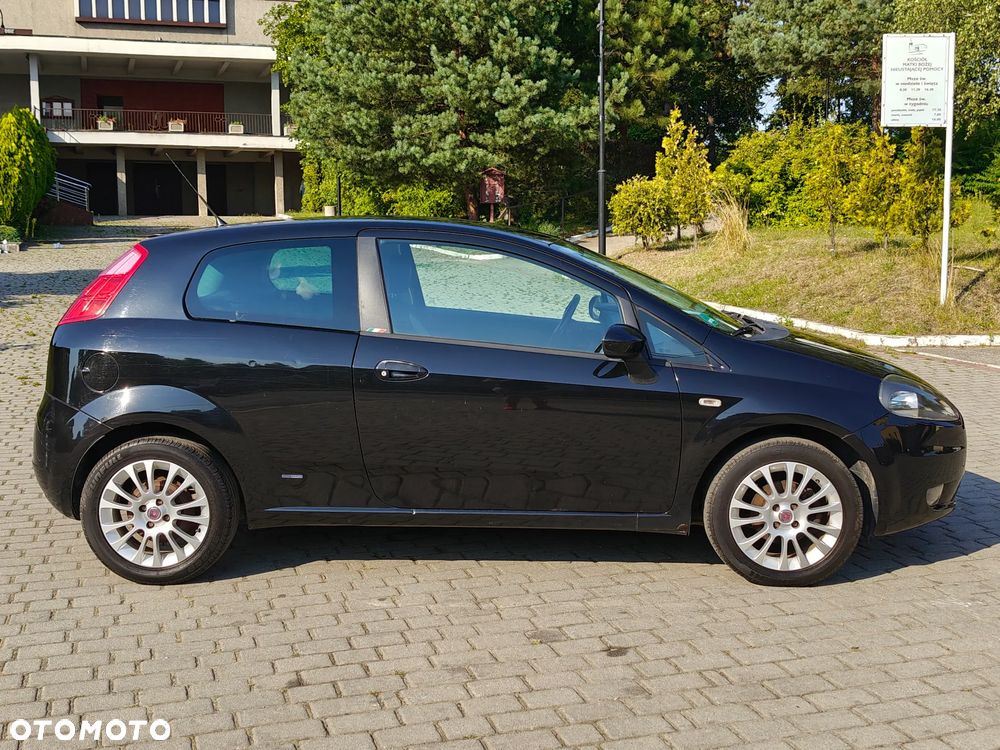 Fiat Grande Punto 1.4 8V Racing - 5