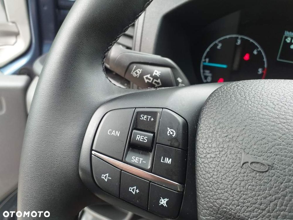 Ford Transit 4X4 CARADO  4 - Osobowy - 11