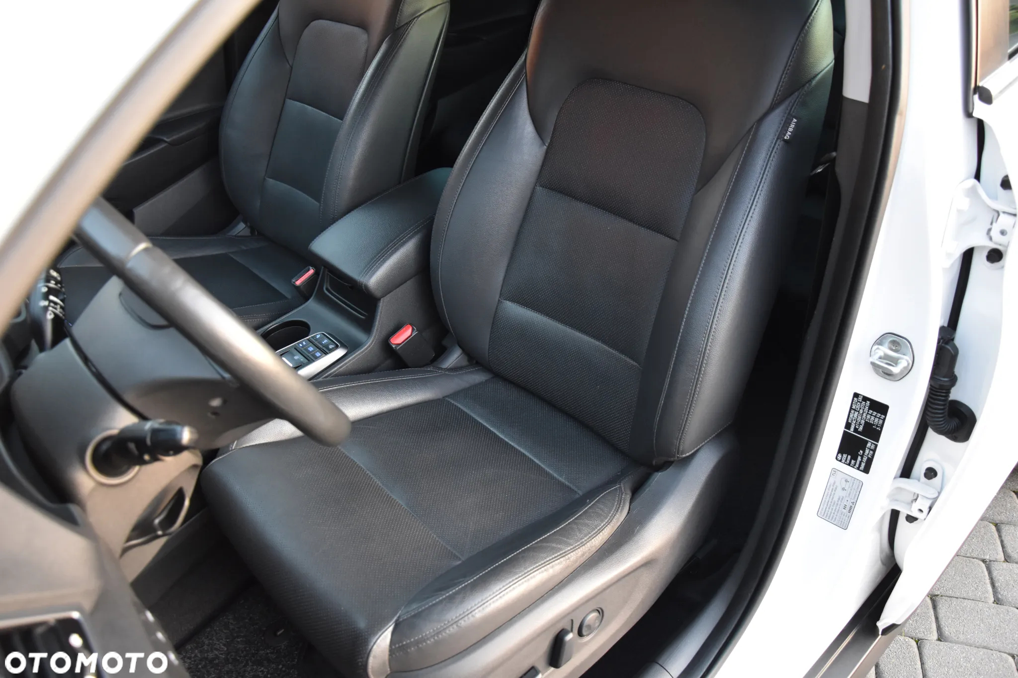 Hyundai Tucson 1.6 T-GDI Premium 4WD DCT - 19