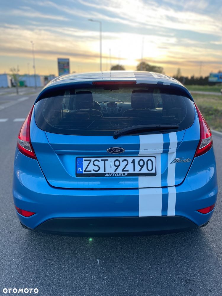 Ford Fiesta 1.25 Ambiente - 17