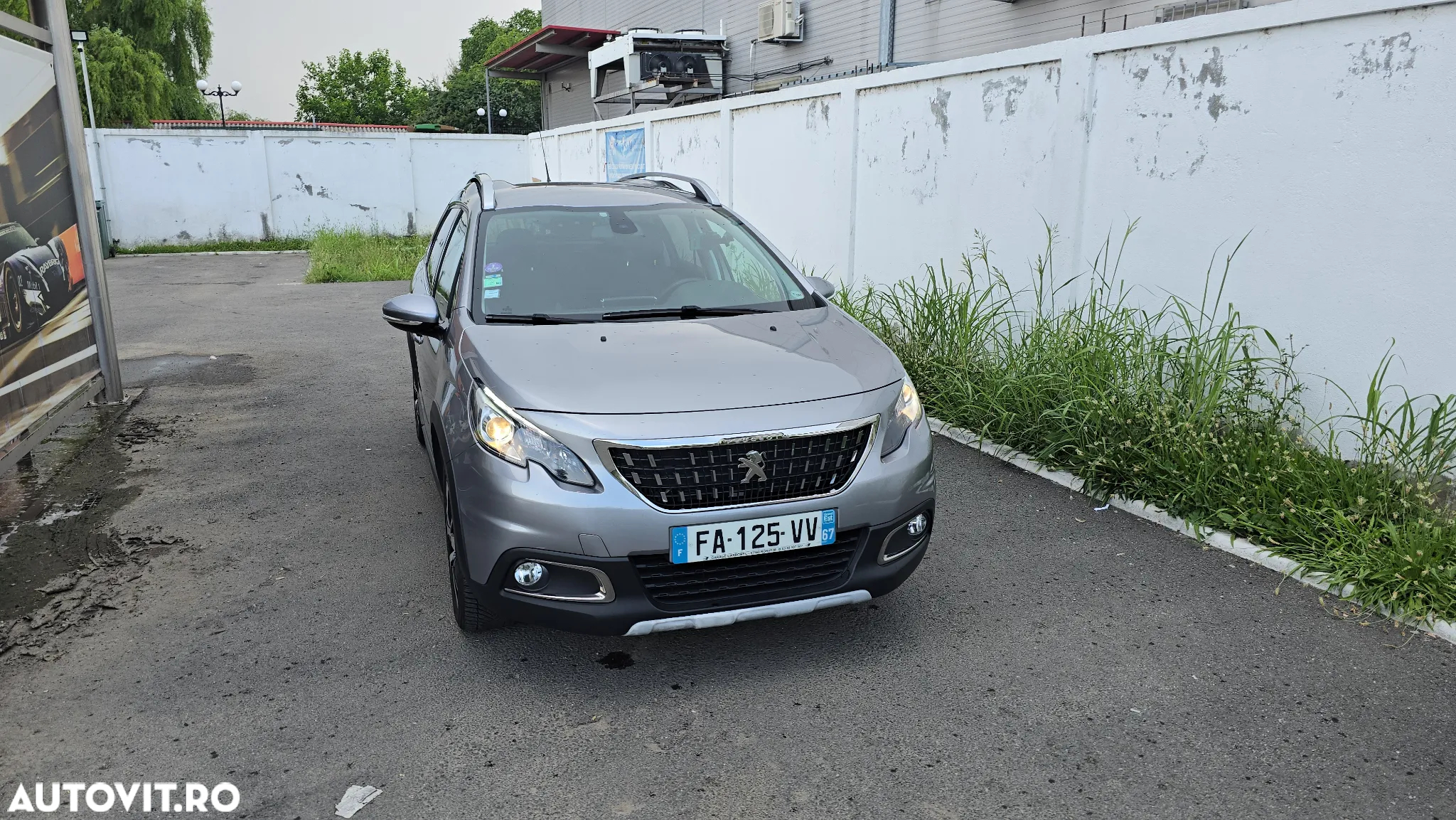 Peugeot 2008 PureTech 110 Stop&Start Allure - 32