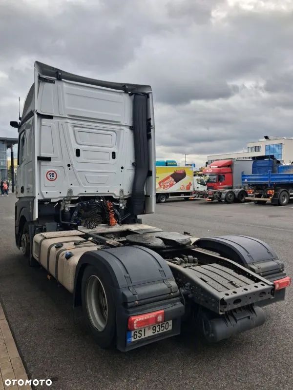 Mercedes-Benz Actros bez retardera - 3