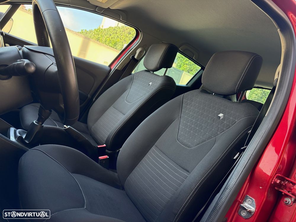 Renault Clio 0.9 TCe Limited Edition - 12