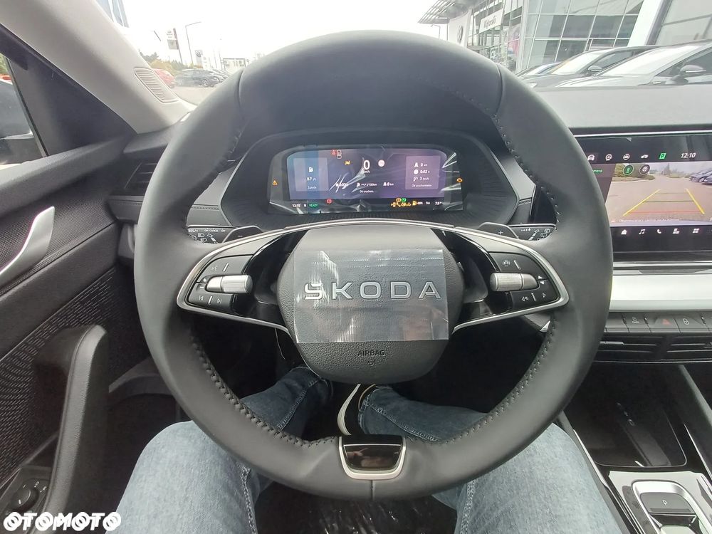 Skoda Octavia 1.5 TSI mHEV Drive Essence DSG - 12