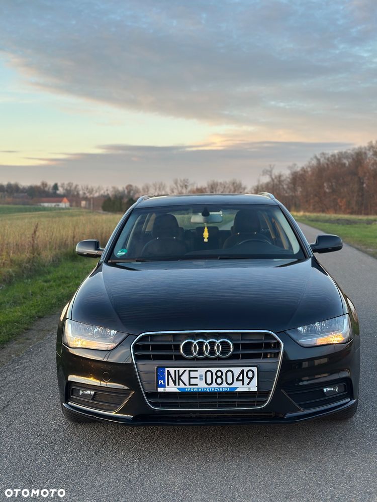 Audi A4 Avant 2.0 TDI DPF Ambiente - 13