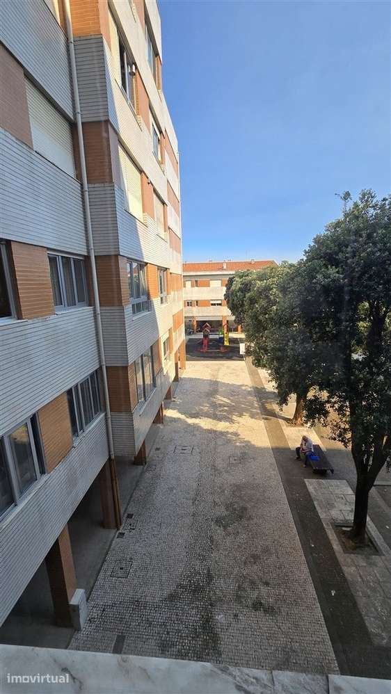 APARTAMENTO T3 NO CENTRO DA PÓVOA DE VARZIM - Grande imagem: 2/17