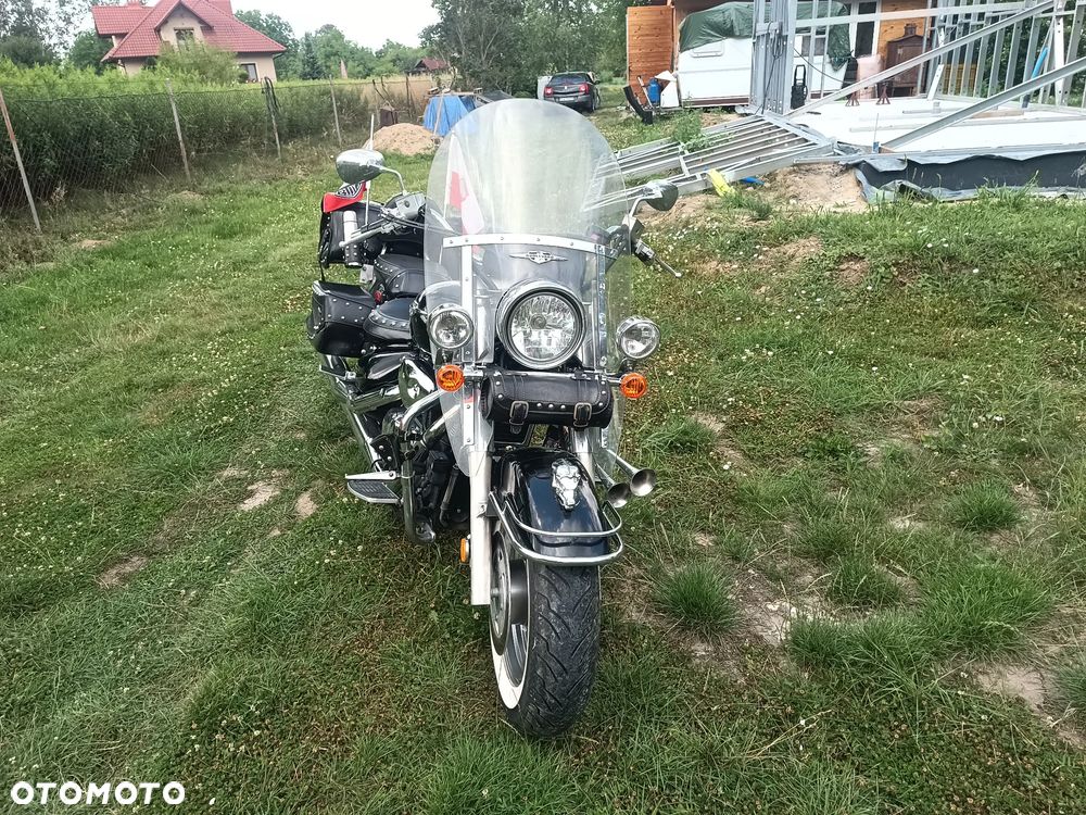 Suzuki Boulevard - 3