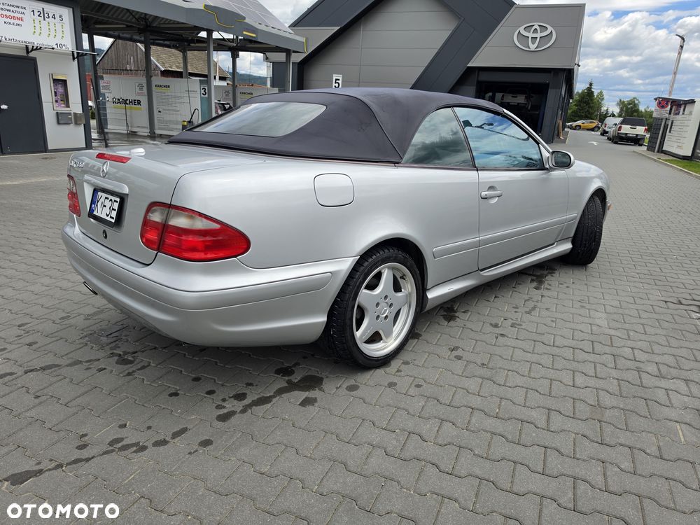 Mercedes-Benz CLK - 5