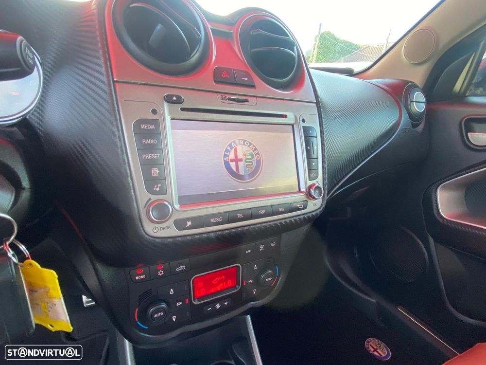 Alfa Romeo MiTo 1.3 JTDM Distinctive - 10