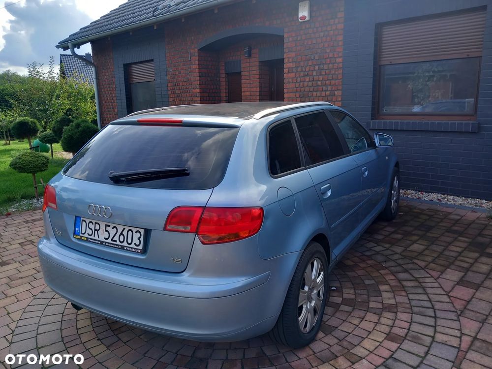 Audi A3 Sportback - 3
