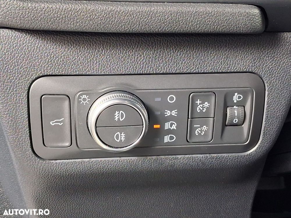 Ford Kuga - 15