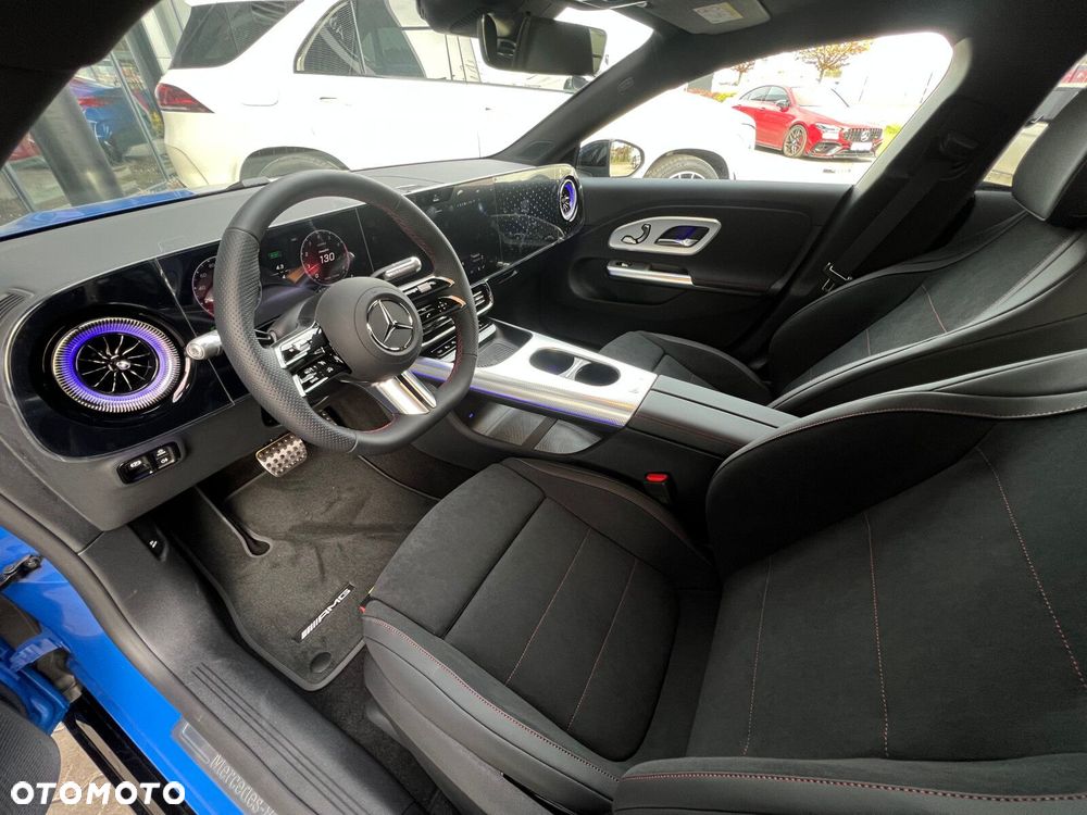 Mercedes-Benz CLA - 9