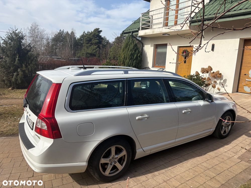 Volvo V70 - 3