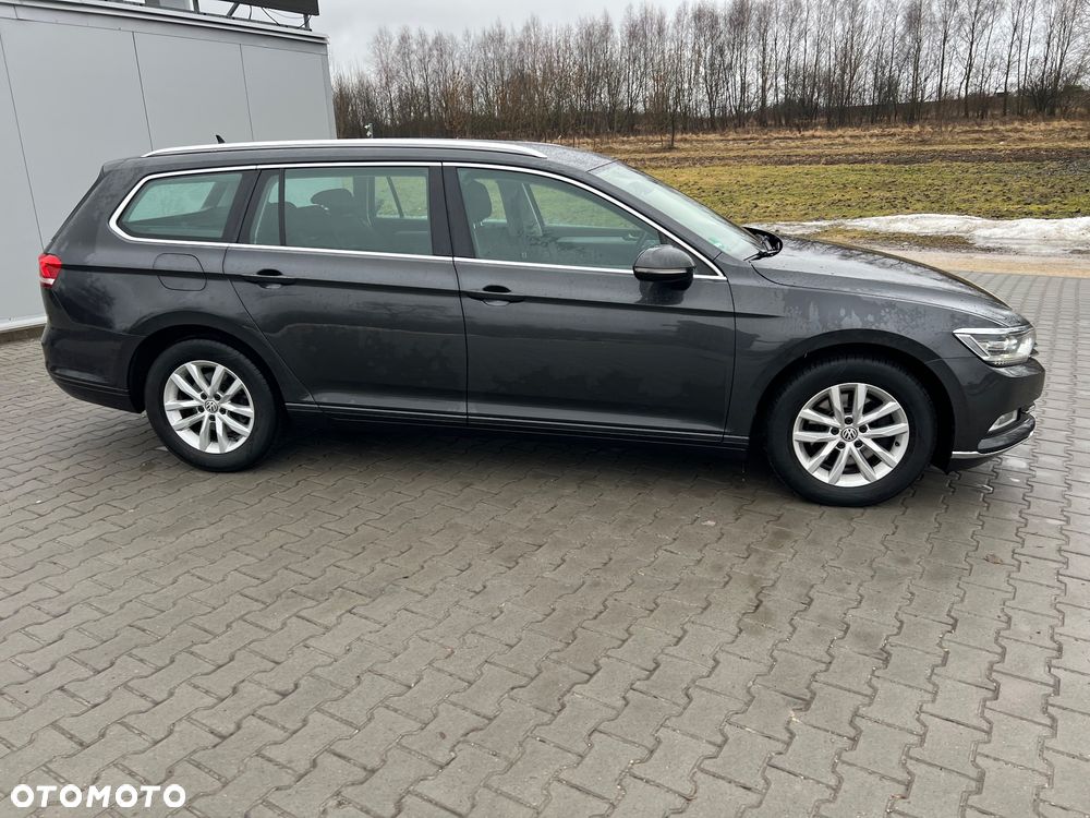 Volkswagen Passat 2.0 TDI (BlueMotion Technology) DSG Highline - 4