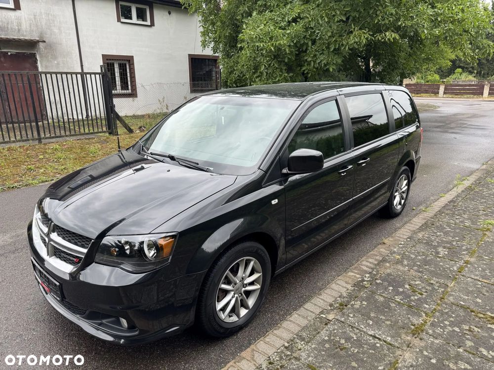 Dodge Grand Caravan 3.6 R/T - 1