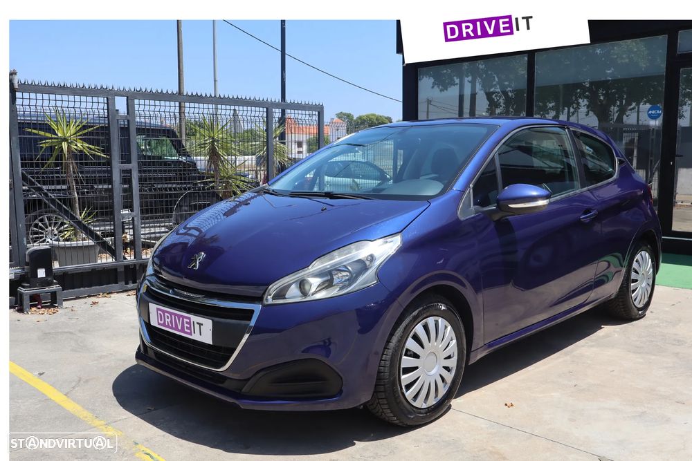 Peugeot 208 - 3