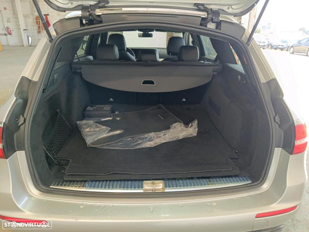 Mercedes-Benz C 220 d Avantgarde - 8