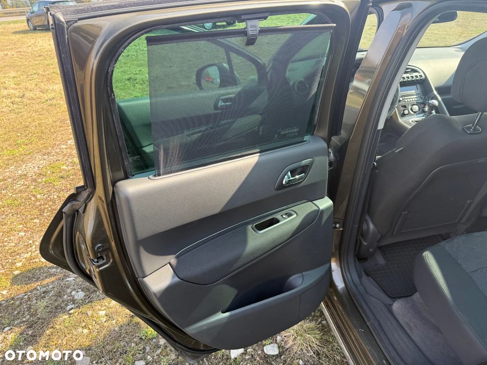 Peugeot 3008 155 THP Active - 23