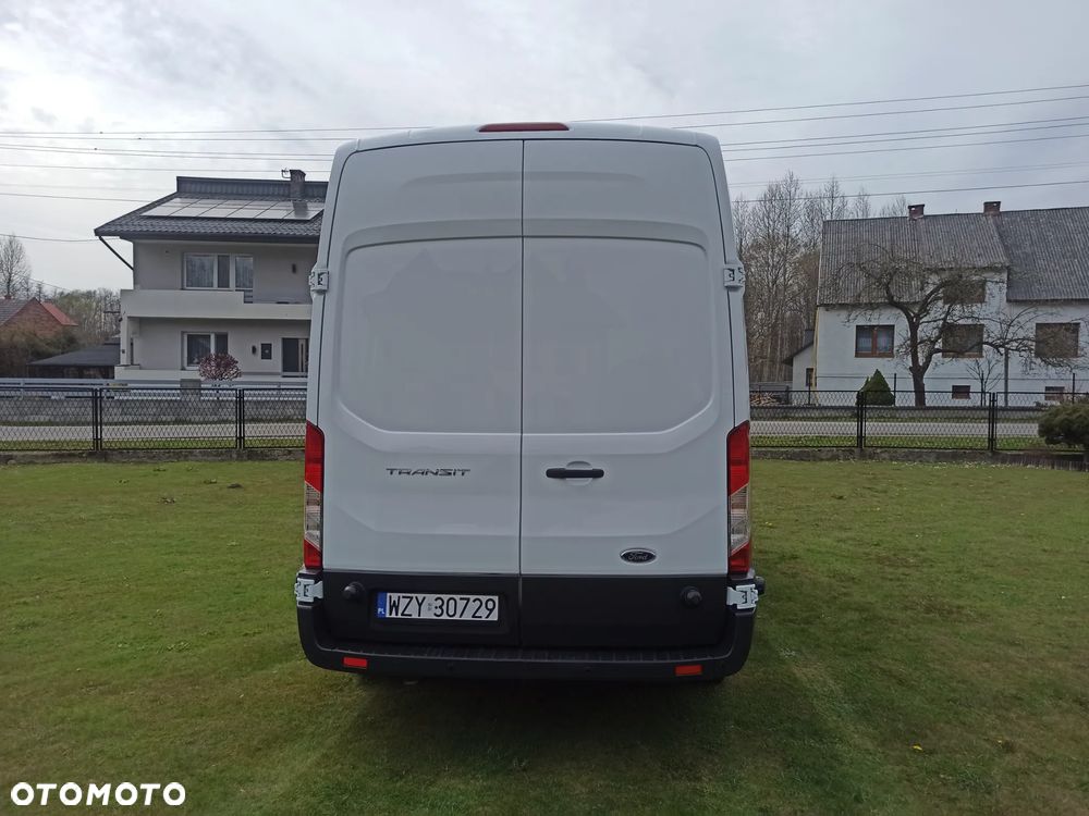 Ford Transit - 11