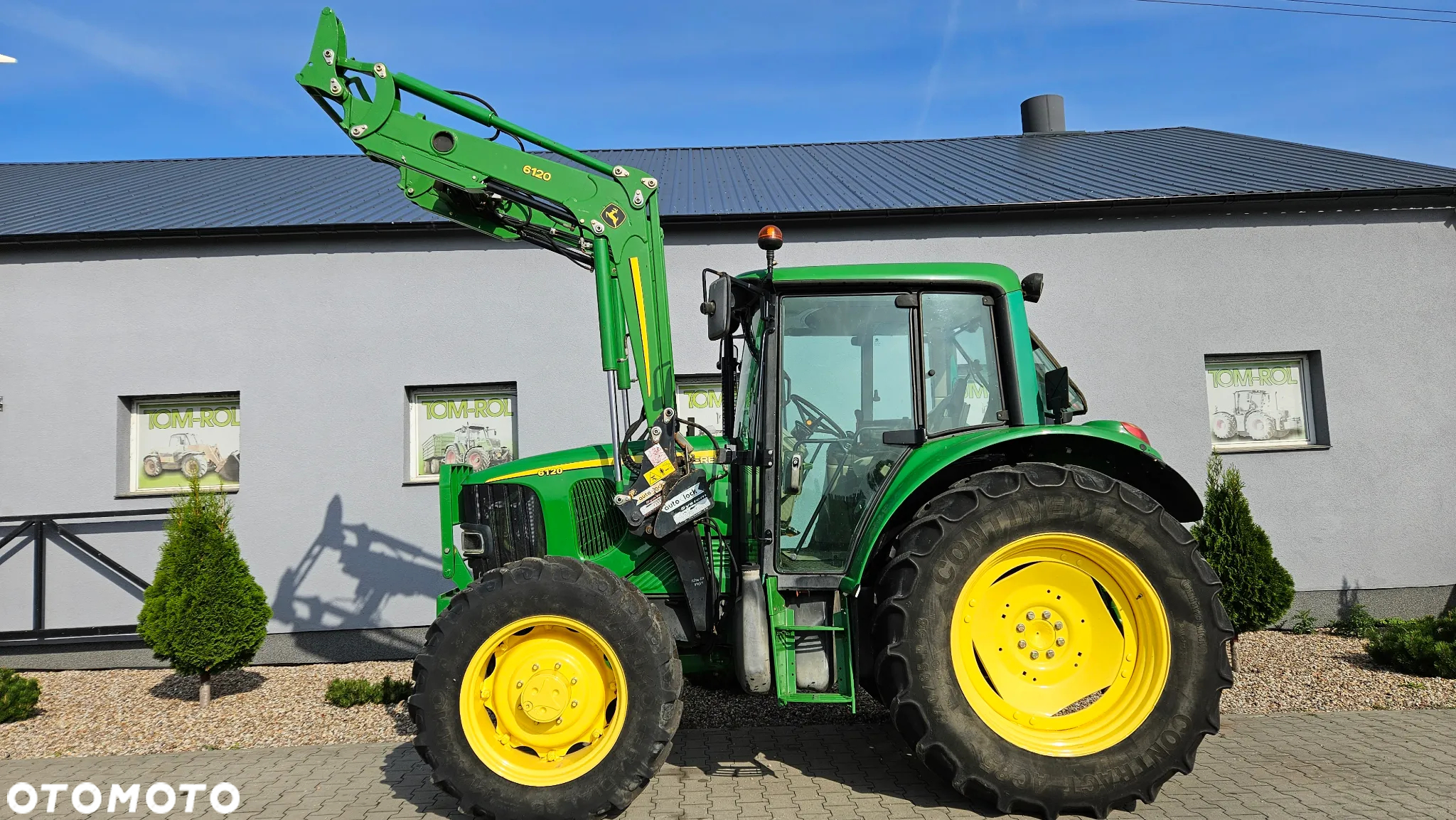 John Deere 6120 - 11
