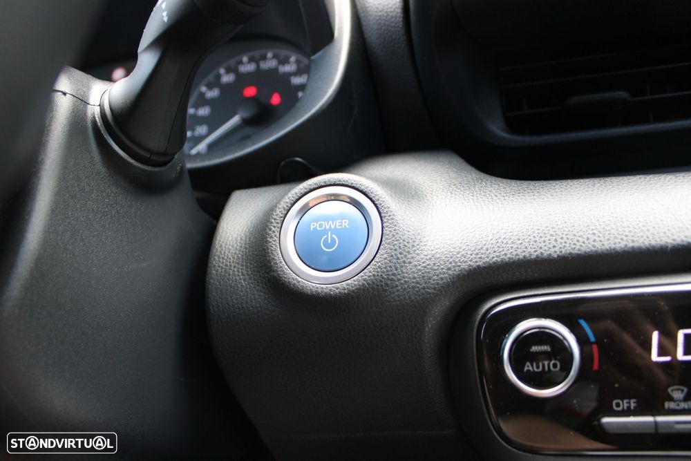 Toyota Yaris 1.5 HDF Comfort - 35