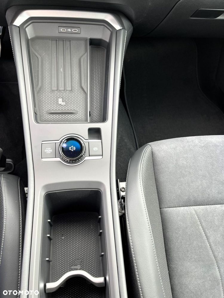 Volkswagen T-Roc 1.5 eTSI Style DSG - 17