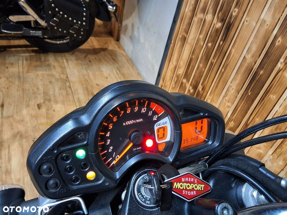 Suzuki Gladius - 4