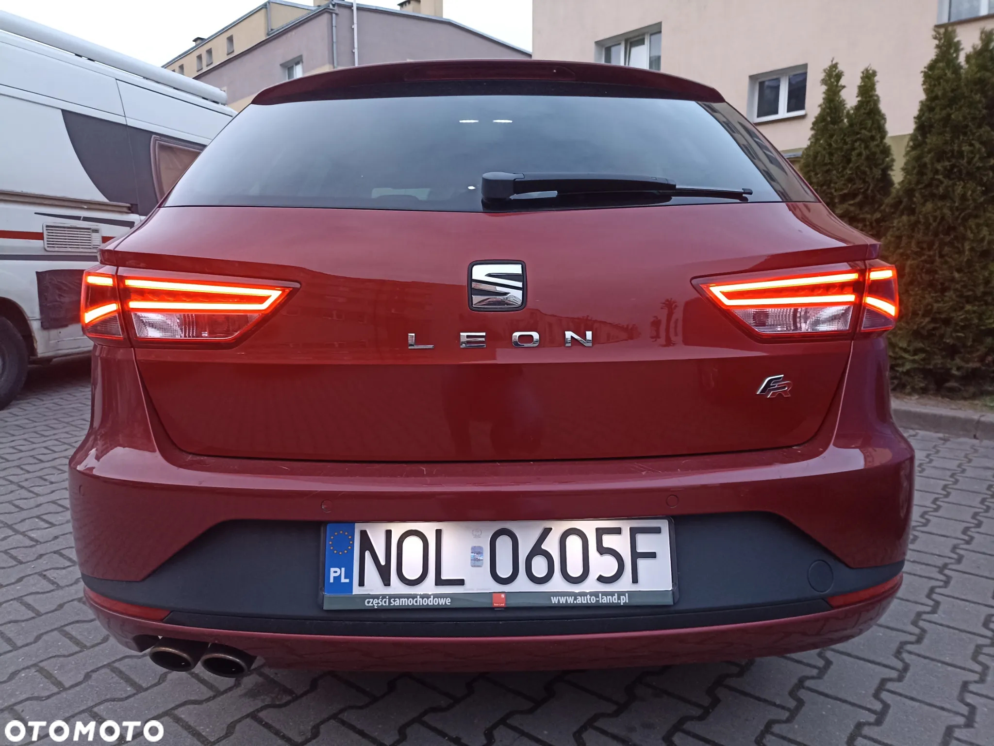 Seat Leon 1.8 TSI FR S&S DSG - 5