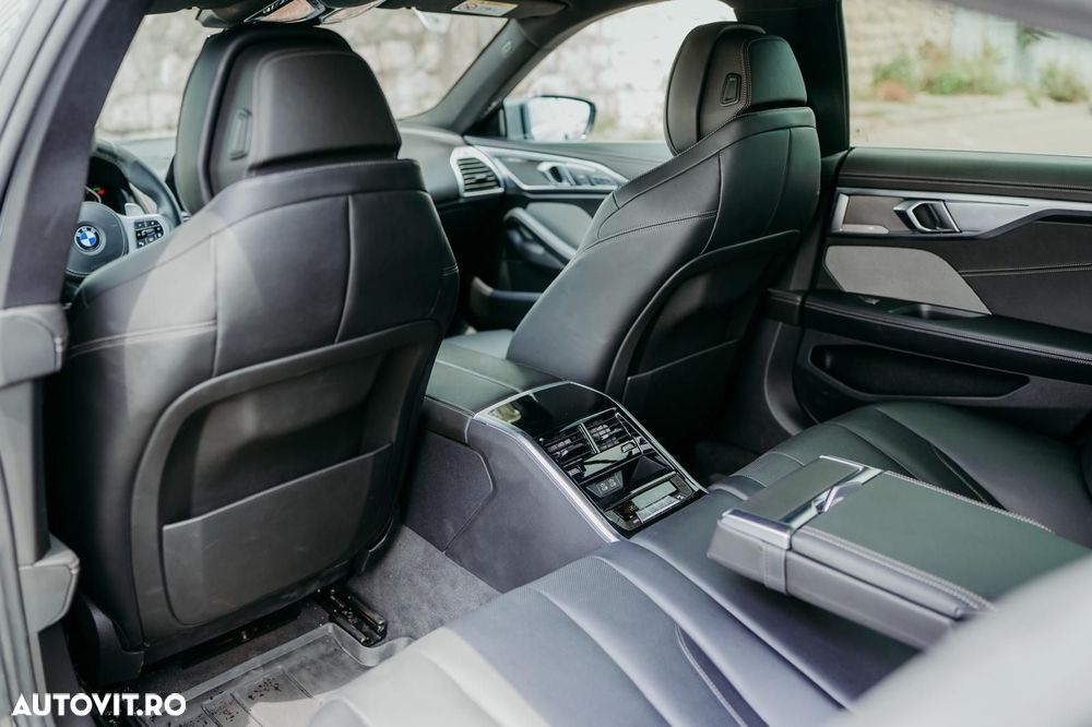 BMW Seria 8 - 17